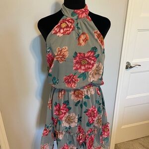 Fun halter style dress.